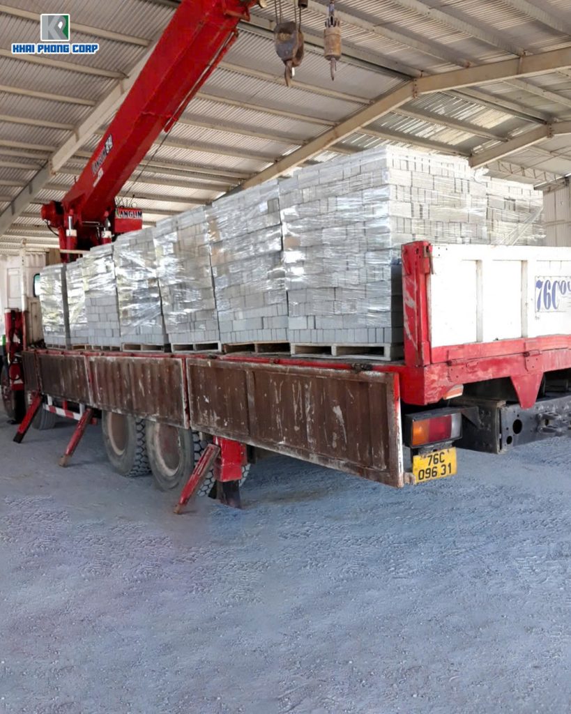 Du an san bay chu lai su dung gach the khong nung Khai Phong